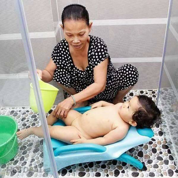 Ghế gội đầu cho bé Việt Nhật (Màu xanh)