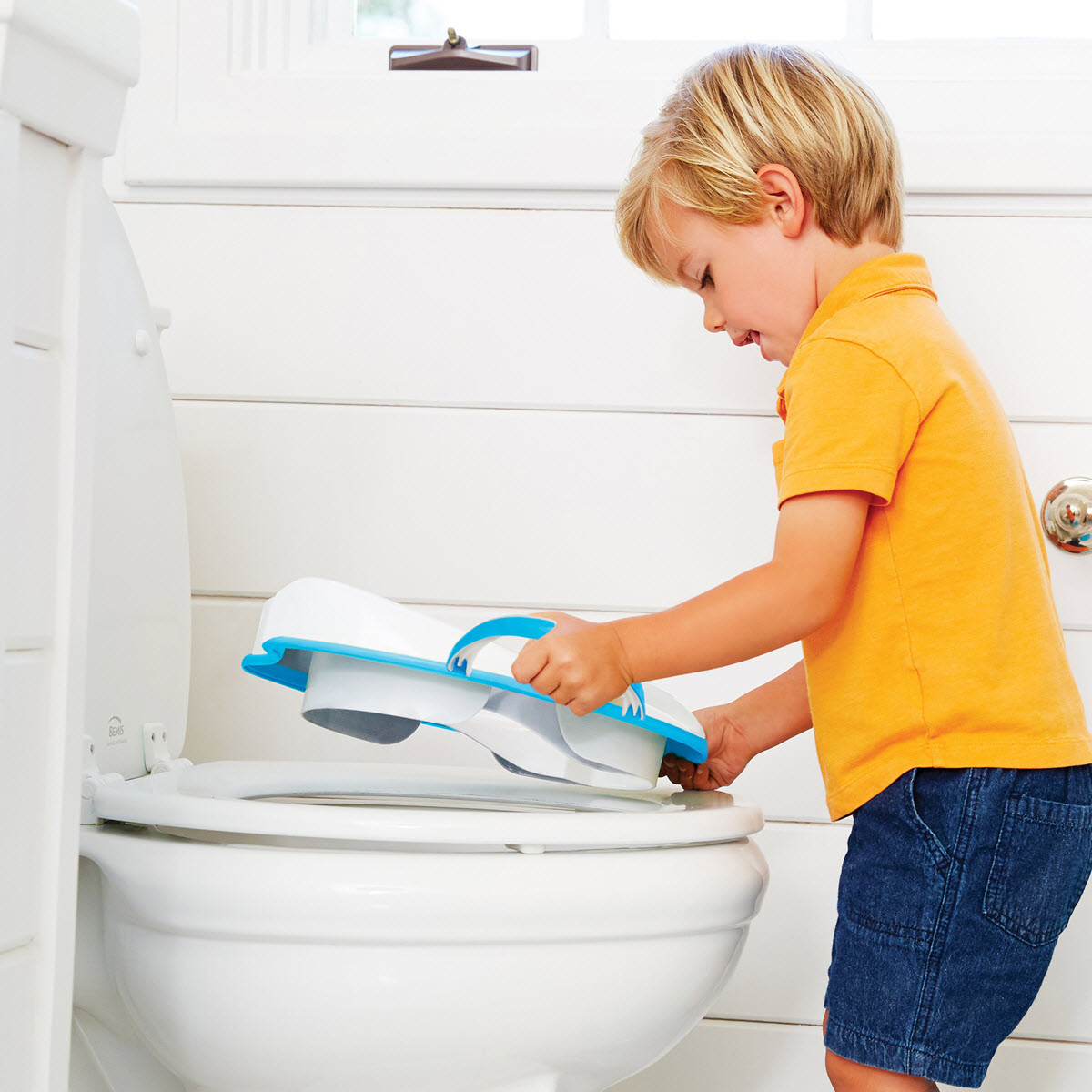 Bệ ngồi toilet Munchkin MK15983
