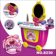 Xe đồ chơi Fashion 8230
