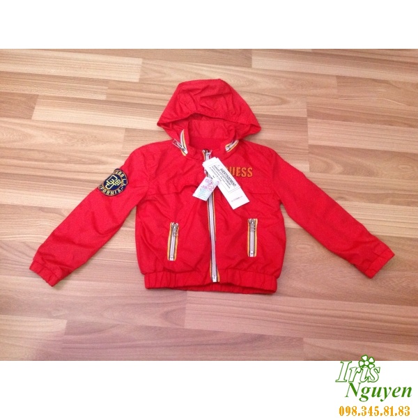 Áo khoác gió Guess 1 tuổi