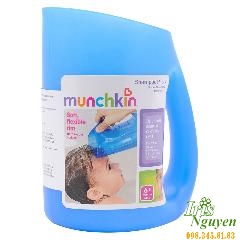 Ca múc nước tắm Munchkin